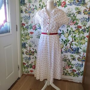 Vintage Womens White and Red Floral Women's Dress - Size M/L